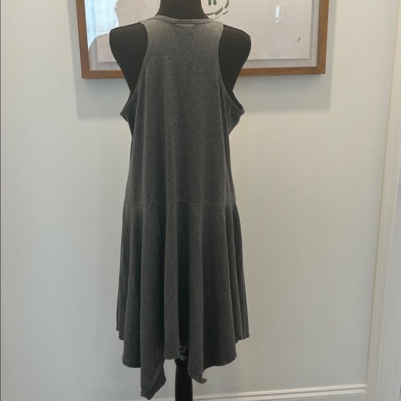 Mossimo gray halter hankerchief dress. XL - Picture 3 of 9